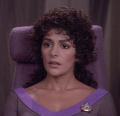 deannatroi2.jpg